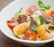 Теплый салат с уткой