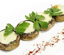 Фаршированные шампиньоны