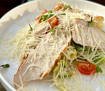 Цезарь с курицей