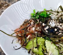 Поке с лососем