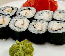 Ролл с креветкой