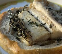 Филе чёрной трески в тесте с винным соусом