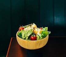 Цезарь с курицей