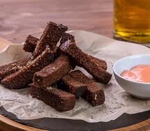 Бородинские гренки с чесноком