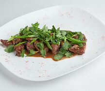 Телятина с грибами