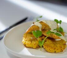 Куриное филе под миндальным соусом