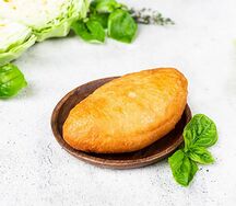 Пирожок жареный по-домашнему с капустой