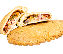 Кальцоне с беконом