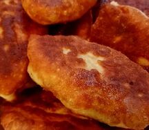 Пирожки жареные с мясом