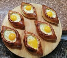 Хачапури по-аджарски