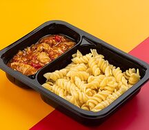 Макароны с подливой из курицы