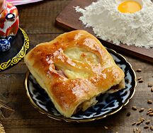 Сосиски с яйцом и сыром (халяль)