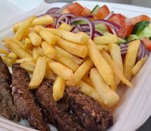 Ланч бокс с люля-кебабом