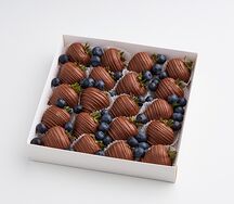 Набор клубники в шоколаде Молочный шоколад