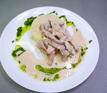 Свинина по-строгановски