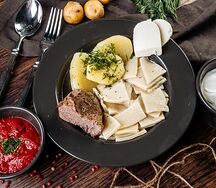 Хинкал тонкий с сушёной колбасой