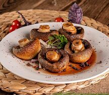Шампиньоны, приготовленные на углях