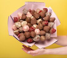 Букет из клубники в бельгийском шоколаде XXL