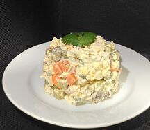 Оливье с курицей 