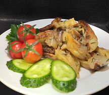 Жареный картофель с грибами  