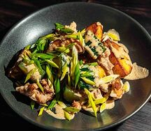 Картофельный салат с ребрами