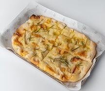 Фокачча с розмарином
