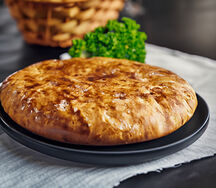 Осетинский пирог с картофелем и зеленью