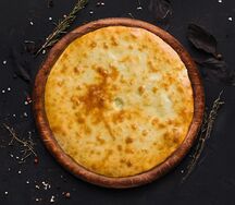 Осетинский пирог с говядиной, сыром и болгарским перцем