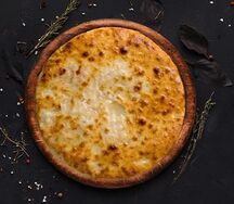 Осетинский пирог с грибами и сыром