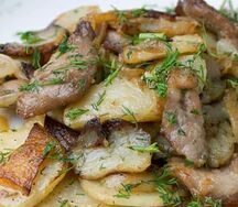 Жареный картофель с мясом