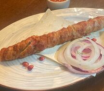 Люля куриные с сыром в беконе