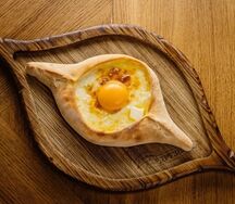 Хачапури по-аджарски маленькое