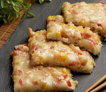 Японская пицца с креветкой