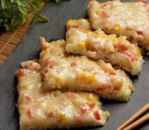 Японская пицца с морепродуктами