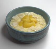 Пшенная каша с персиками 