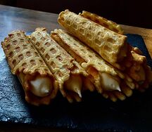 Вафельная трубочка