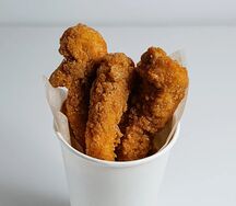 Куриные стрипсы