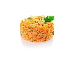 Салат из моркови с чесноком