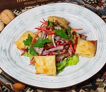 Салат с говядиной и Пеновани