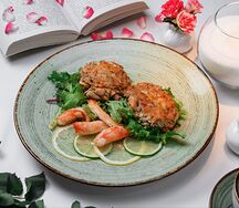 Рубленая котлета из лосося с камчатским крабом 