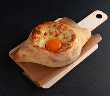 Хачапури по-аджарски