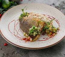 Филе дорадо с киноа