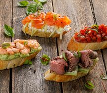 Брускетта с ростбифом