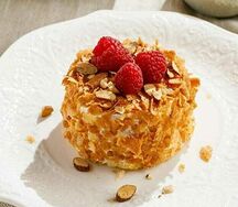 Домашний десерт без сахара с малиной