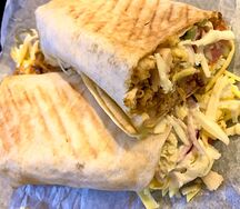 Арабская в лаваше с сыром гаудой