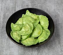 Вареники с сыром и шпинатом