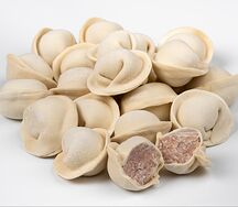 Пельмени из курицы со сливками мороженые
