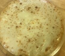 Пирог с сыром и зеленым луком