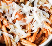Казаречче с томленой уткой и грибами