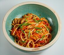 Такмён с курицей